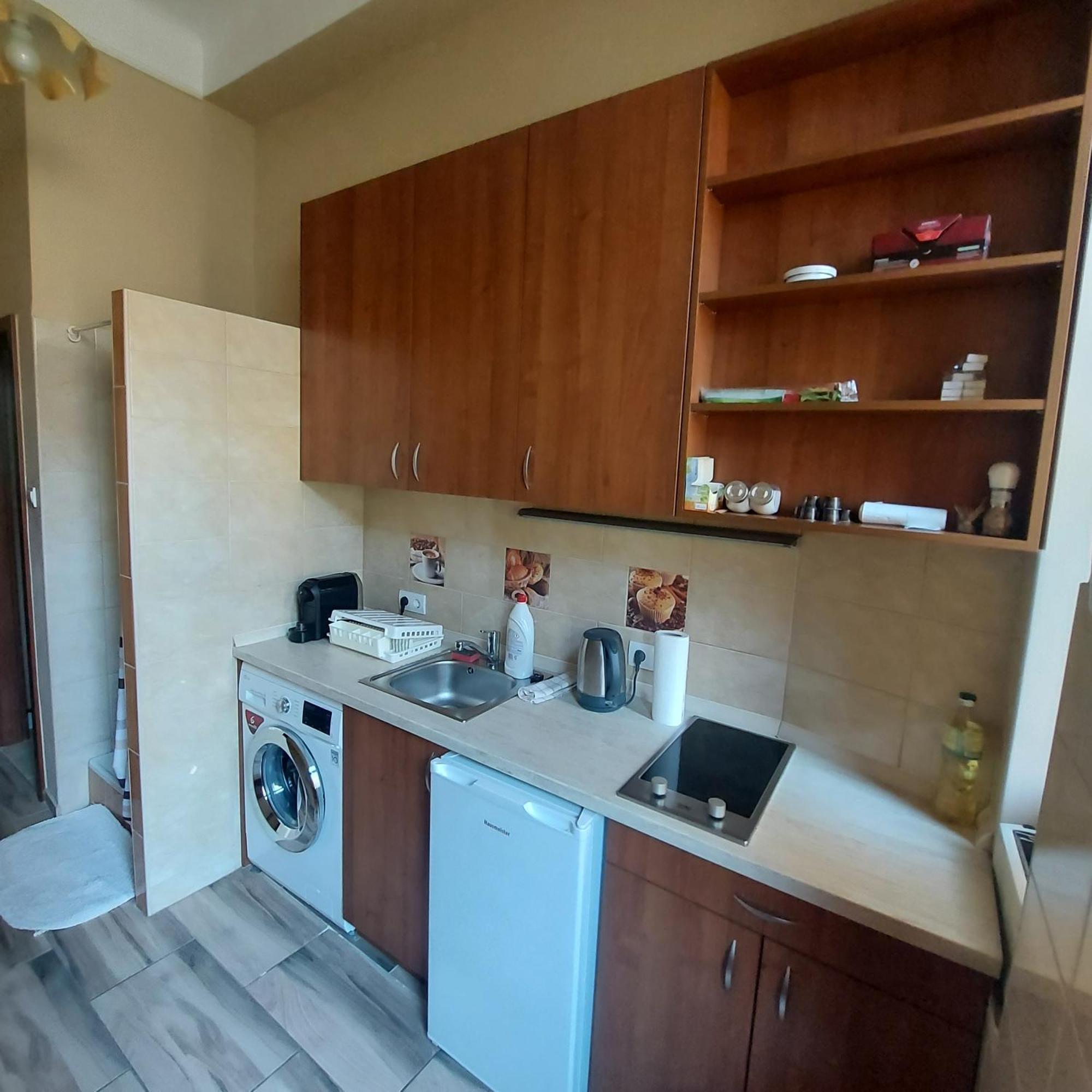 בודפשט Cute Apartment Close To The Center מראה חיצוני תמונה