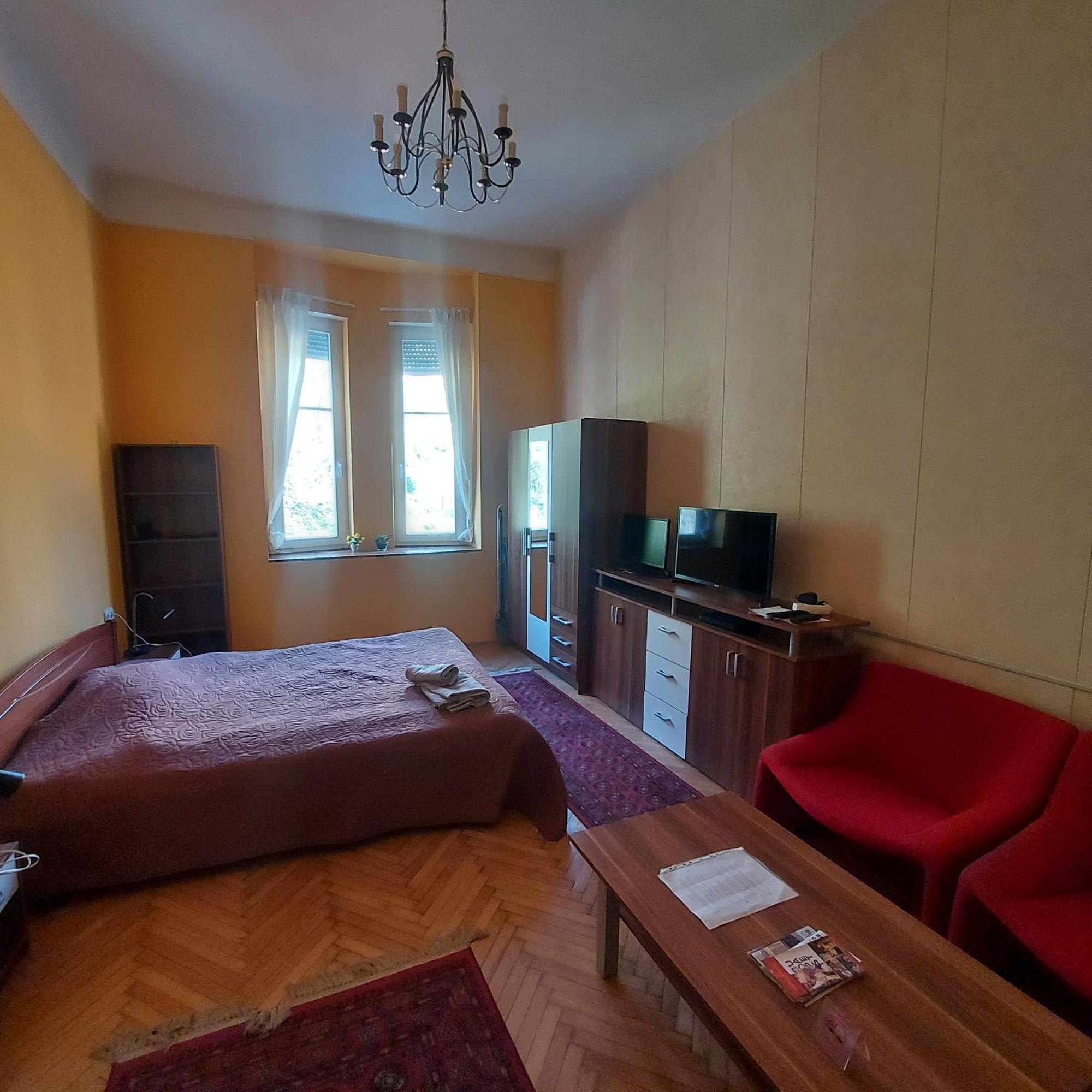 בודפשט Cute Apartment Close To The Center מראה חיצוני תמונה